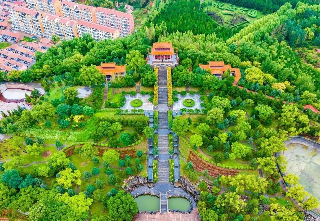 祝融公园秋景如画